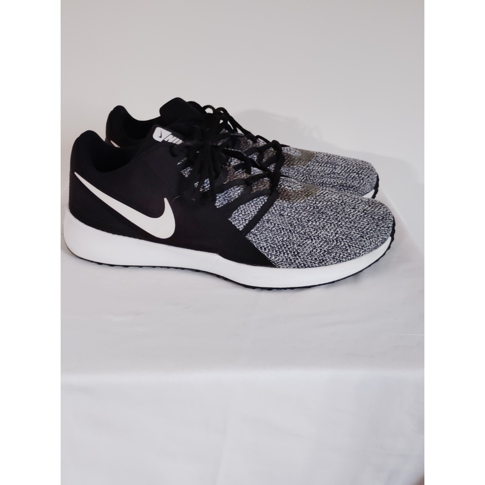 Nike Varsity Compete TR 3 Men 14 Black Gray Knit Training Athletic Sneakers EUC